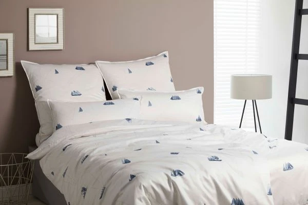 Sailor 2228 1 Sailor 2228