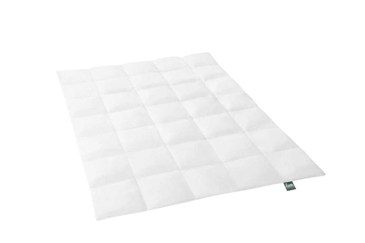 Daunendecke Alaska, Medium - Biobasiert 1 Daunendecke Alaska, Medium - Biobasiert